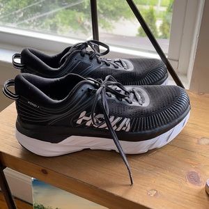 NWOT Hoka Bondi 7